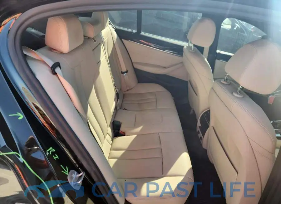 WBAJA5C56KBX86977# 10