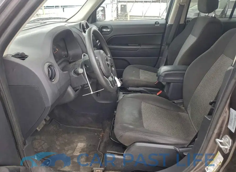 1C4NJPBA0HD211463# 7