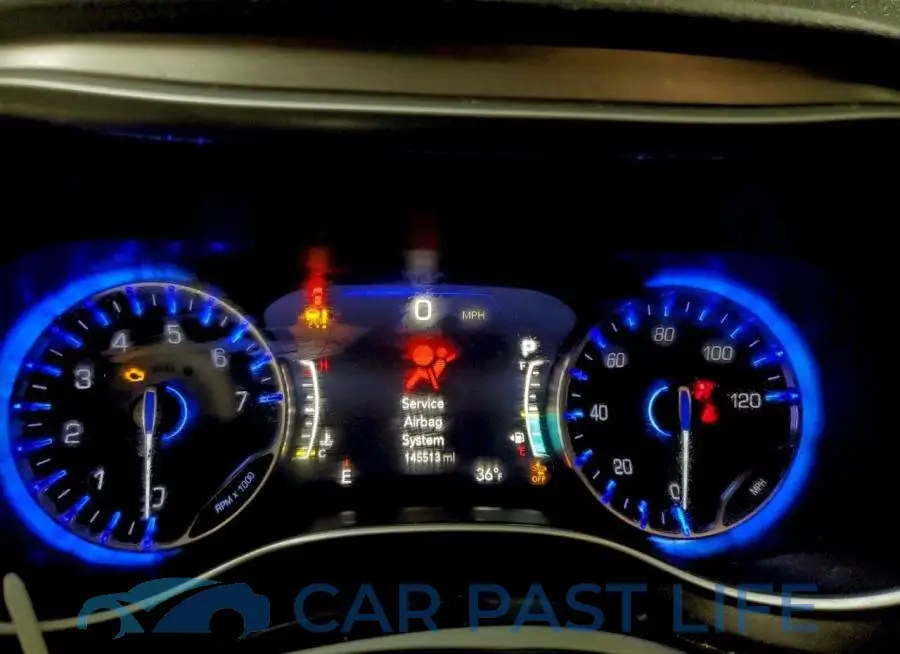 2C4RC1GG3JR112810# 9
