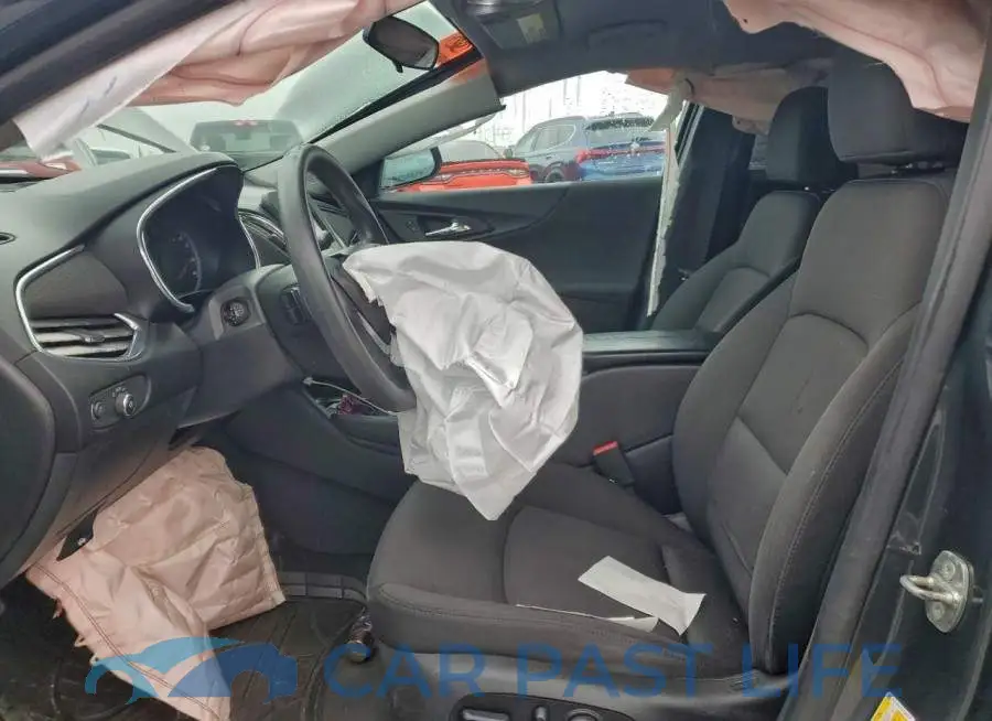 1G1ZD5ST8JF144127# 7