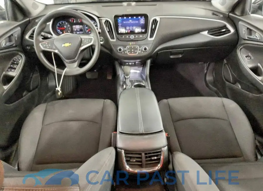 1G1ZD5ST9PF175704# 8