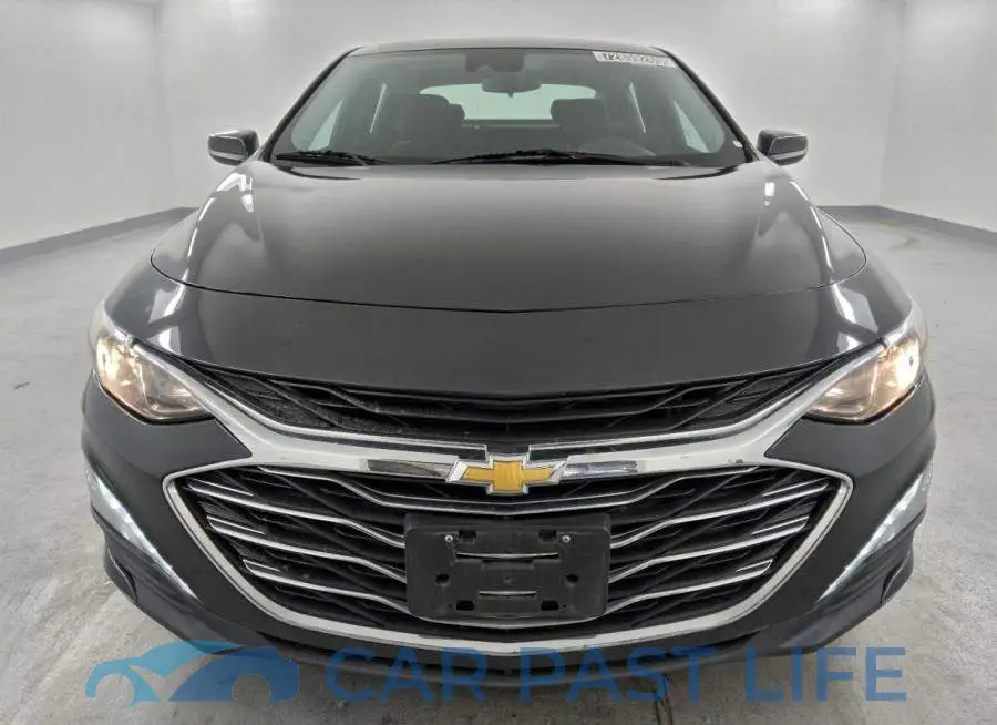 1G1ZD5ST9PF175704# 5