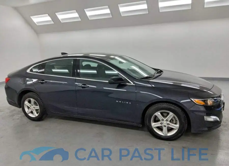 1G1ZD5ST9PF175704# 4