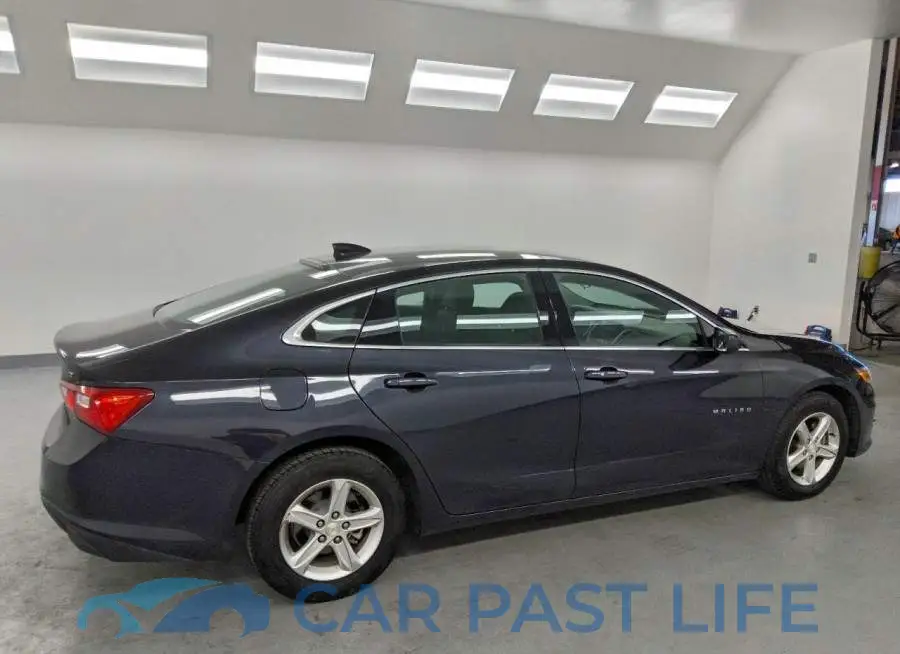 1G1ZD5ST9PF175704# 3