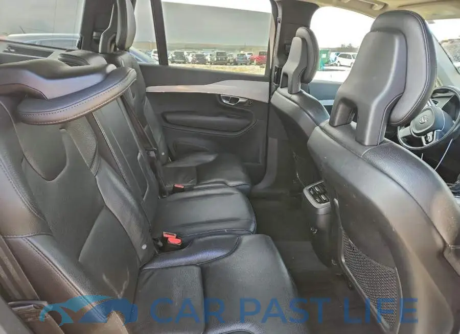 YV4102PK8J1350721# 11