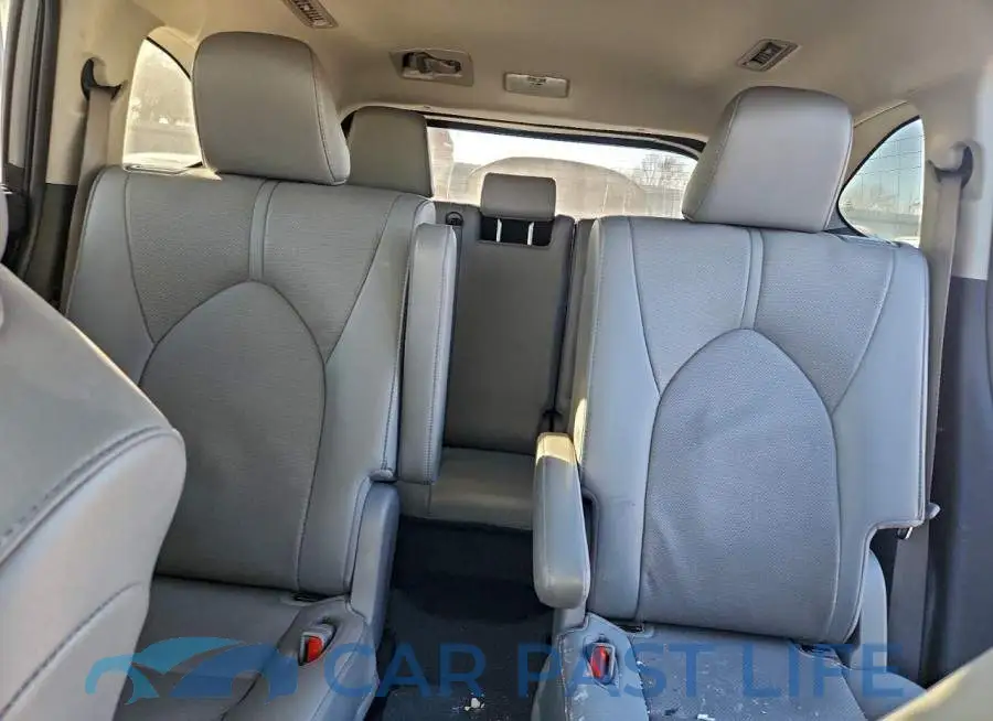 5TDDZRBH8MS122350# 10
