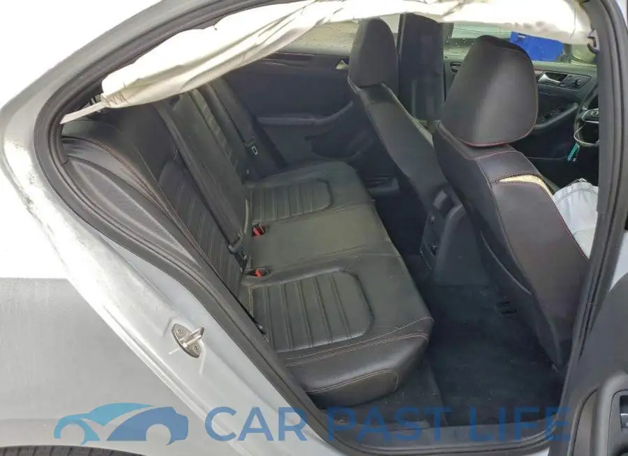 3VW5T7AJXHM350349# 10