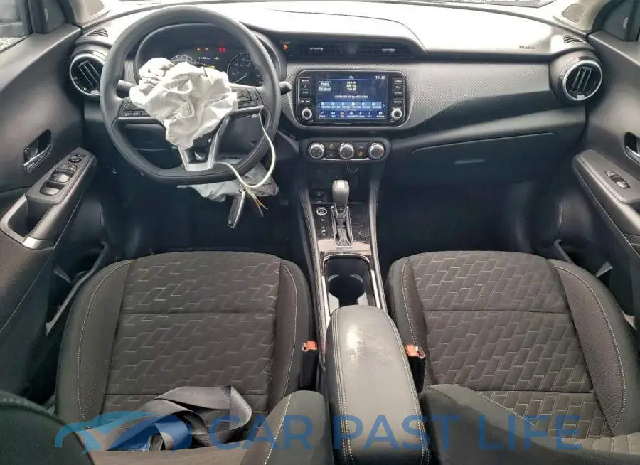 3N1CP5CV2RL537033# 8
