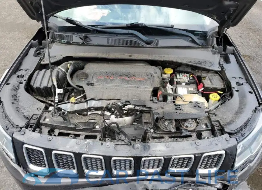 3C4NJDCB0LT138197# 12