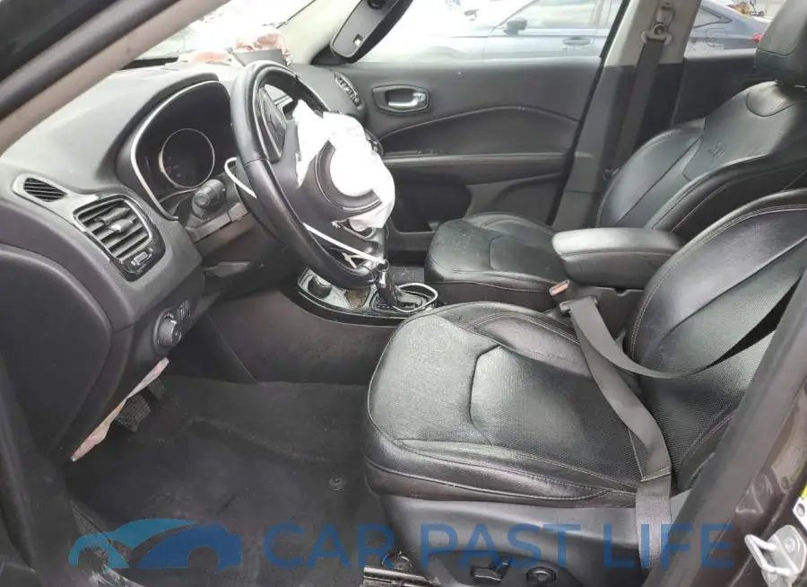 3C4NJDCB0LT138197# 7