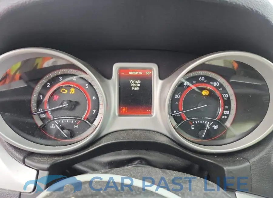 3C4PDDEG1KT739349# 9