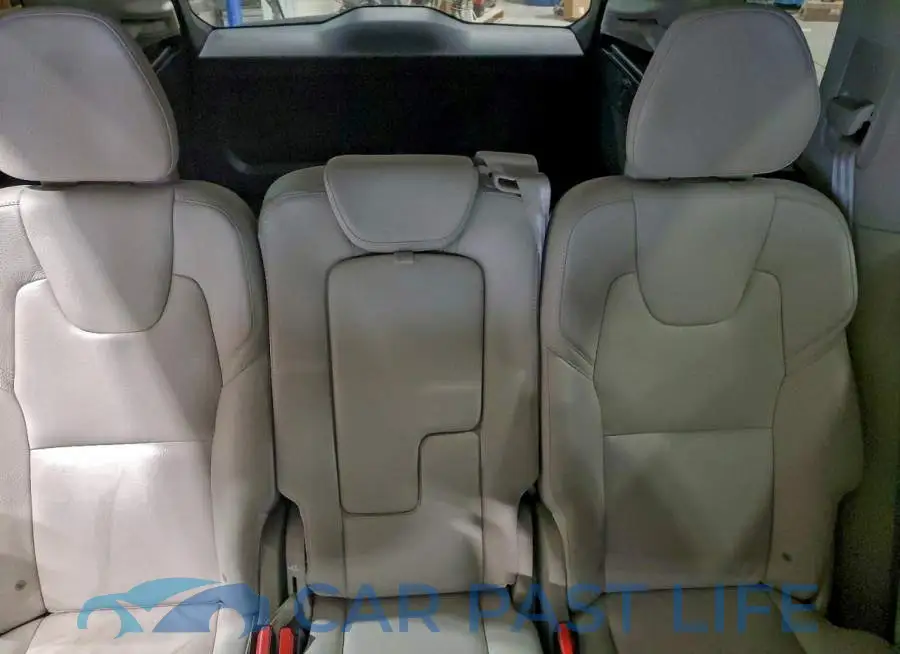 YV4A22PK2L1538728# 10