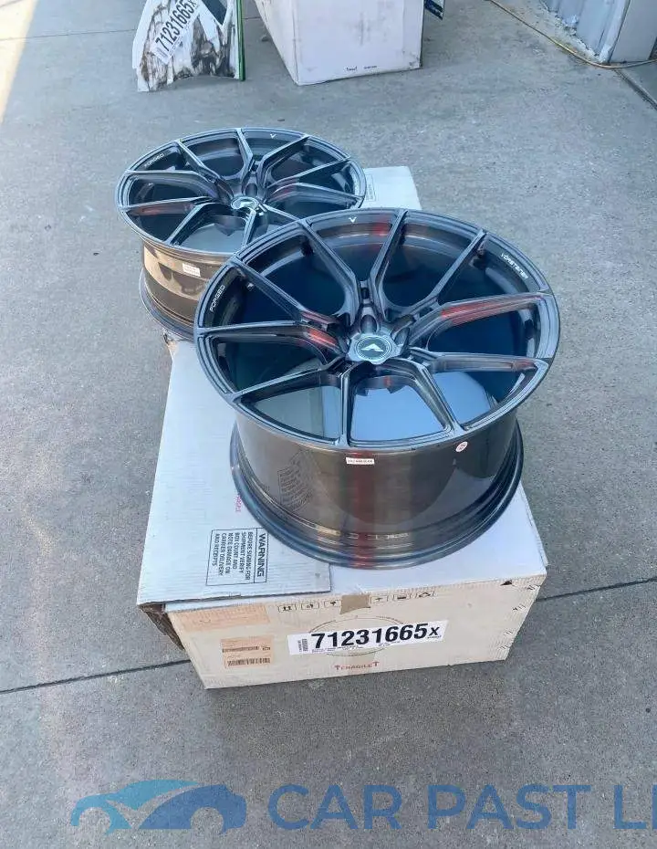 ZHWUF5ZF3MLA17040# 10