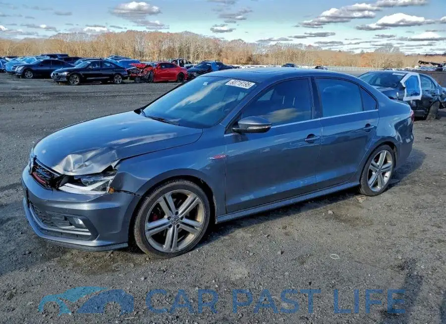 3VW4T7AJ0HM215876# 1