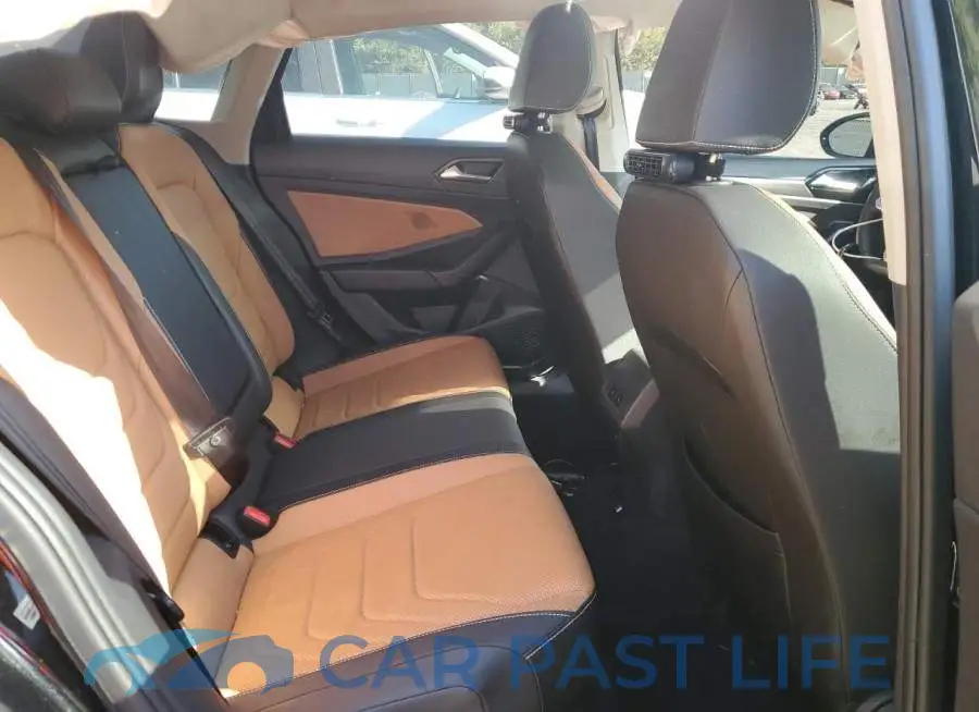 3VWGM7BU8RM061597# 10