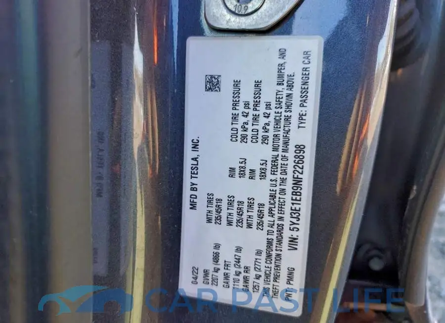 5YJ3E1EB9NF226898# 12