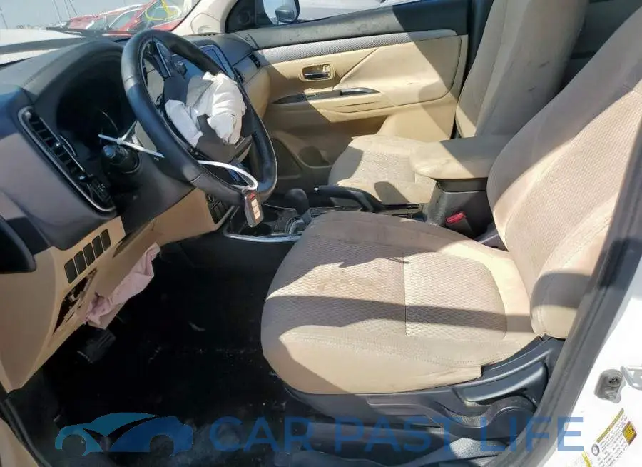 JA4AD3A30JZ031940# 7
