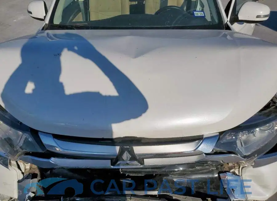 JA4AD3A30JZ031940# 11