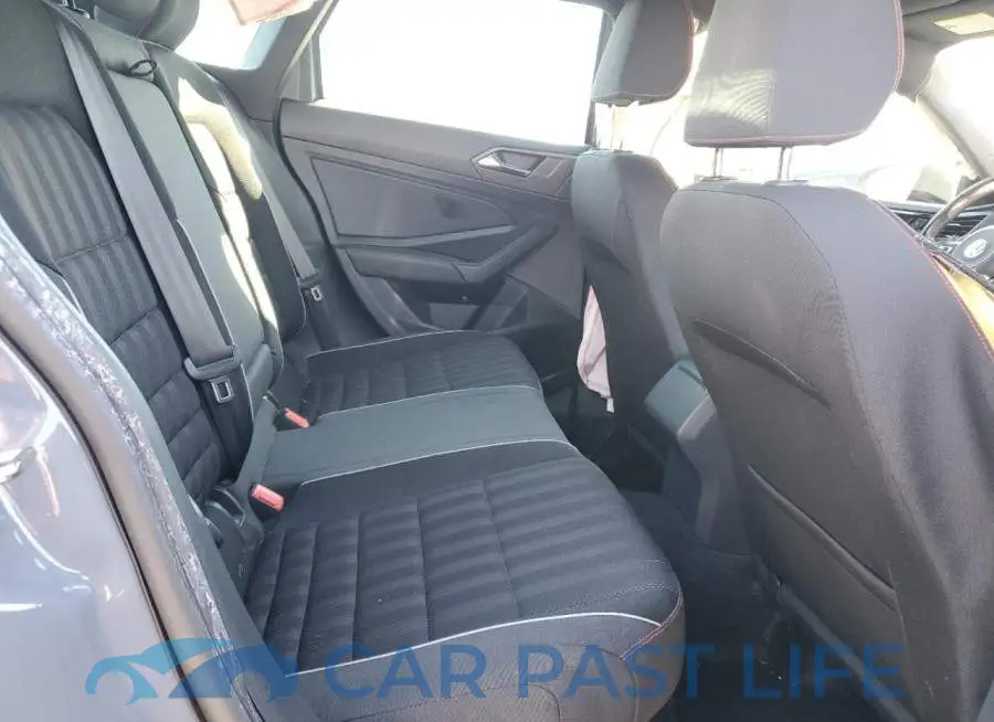 3VW6T7BU8MM007871# 10