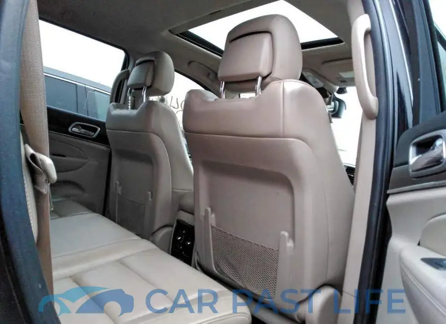 1C4RJFBG8JC449900# 11