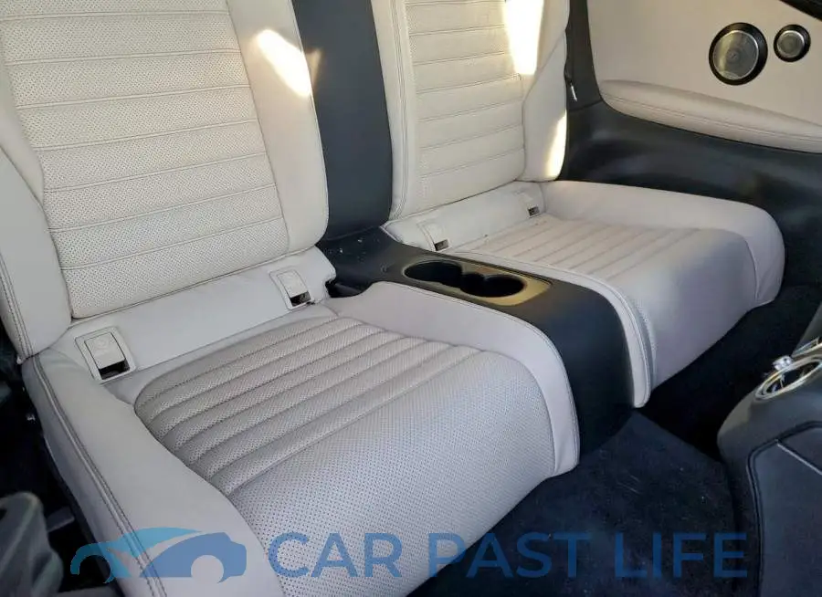 WDDWJ6EB0LF978879# 10