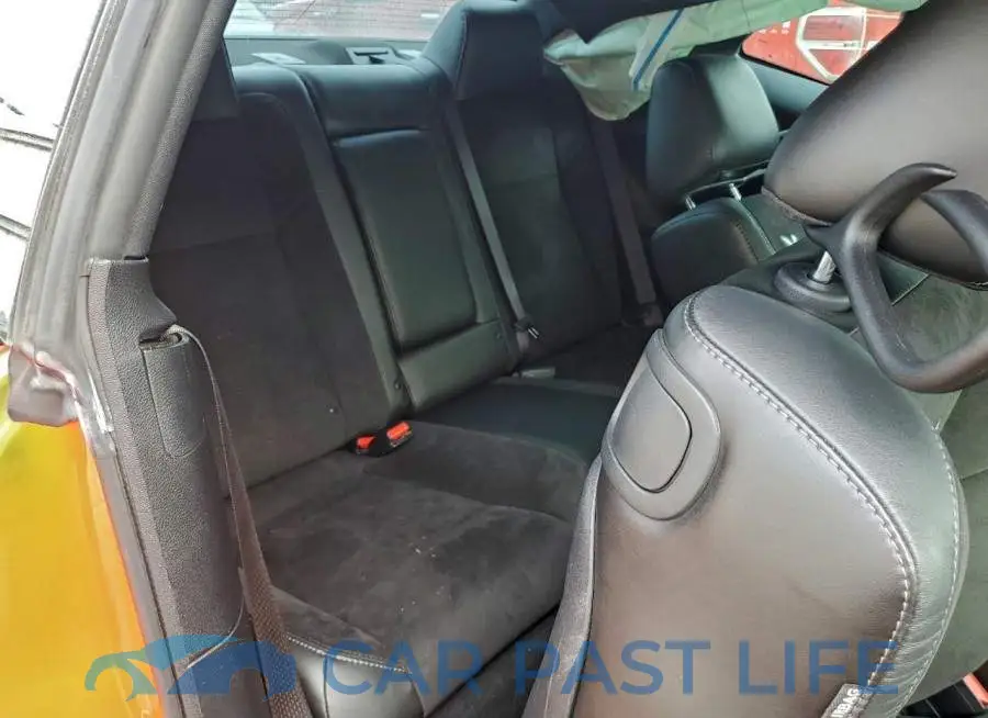 2C3CDZFJ8NH151729# 10