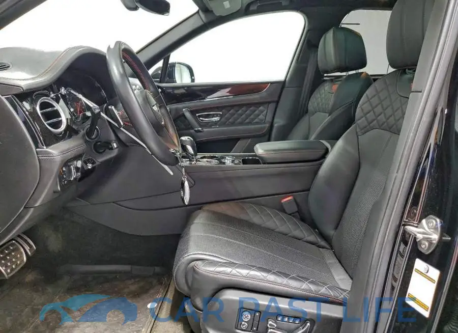 SJAAC2ZV6HC015703# 7