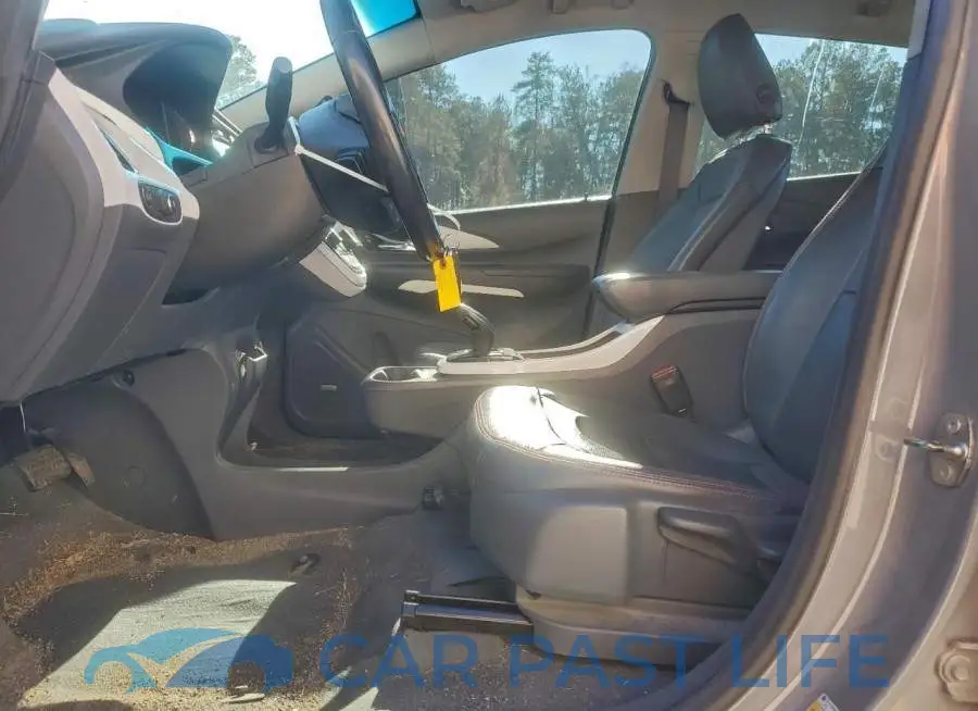 1G1FZ6S00M4111851# 7
