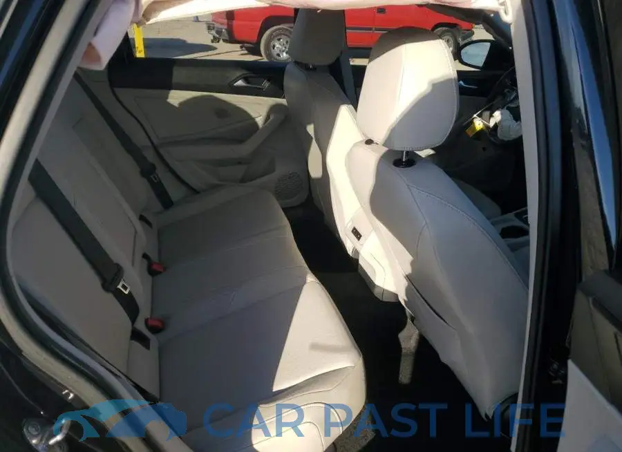 3VWEB7BU5LM044387# 10