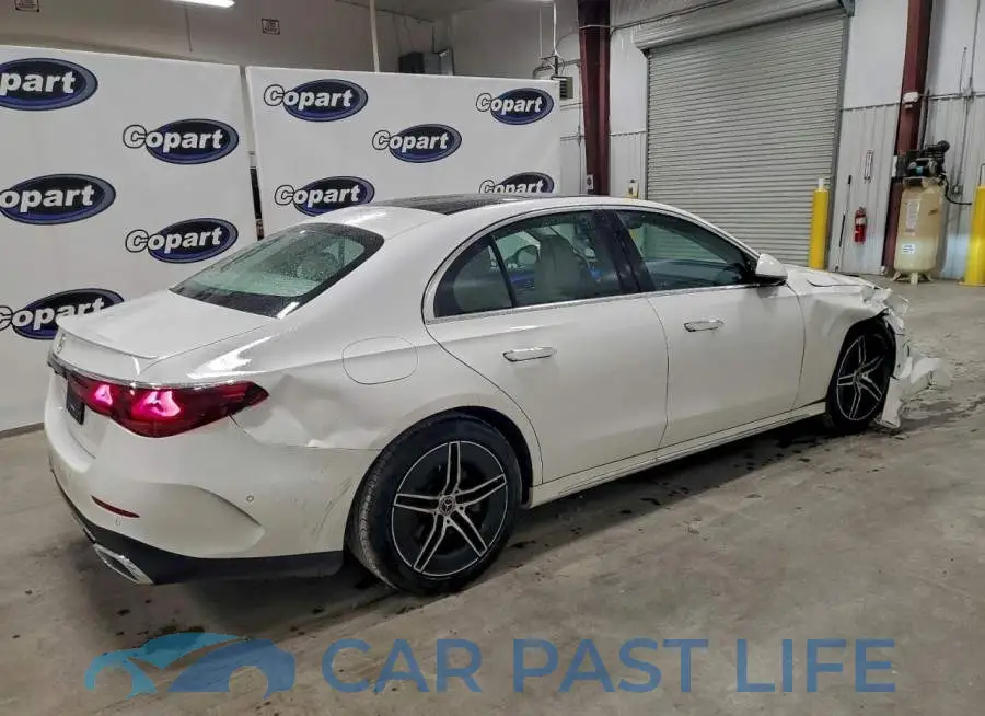 W1KLF4GB5SA149078# 3