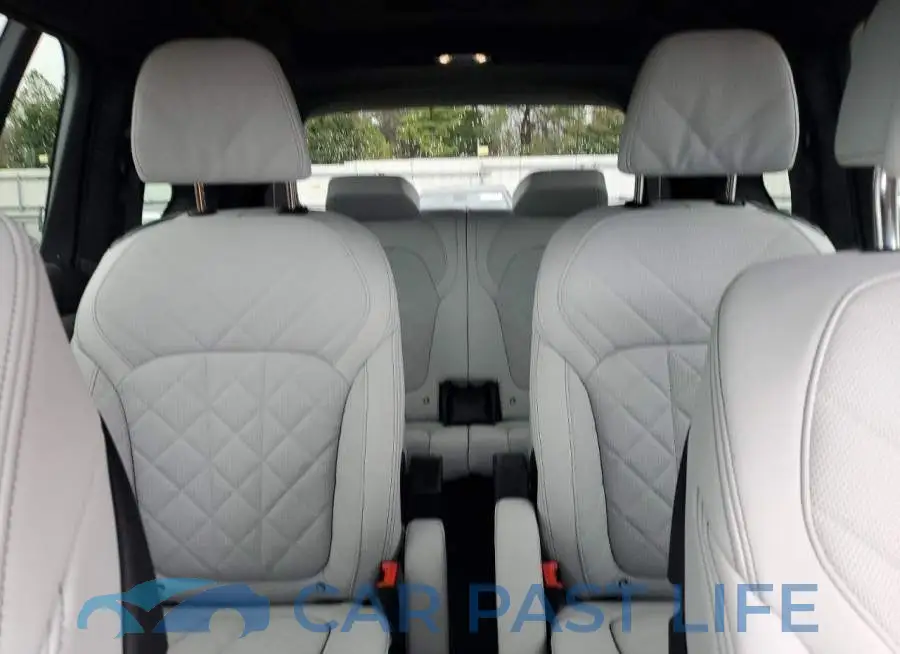 5UX23EM03R9S17069# 10