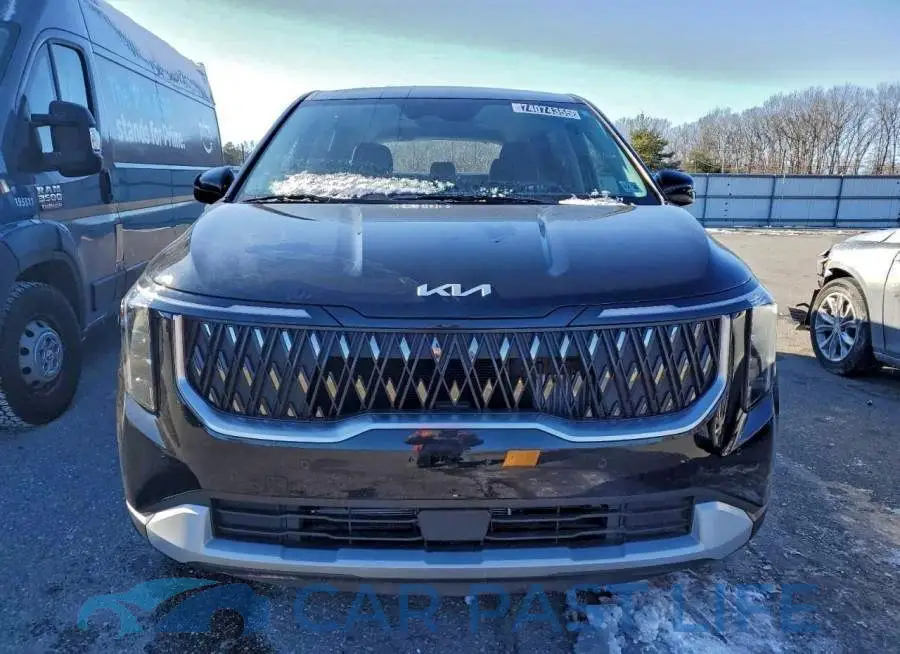 KNDNB5KA1T6129076# 5