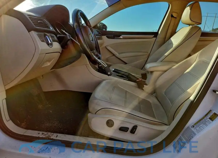 1VWBT7A31HC076447# 7