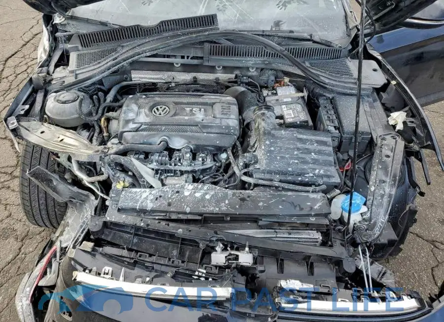 3VW2T7BU2SM008137# 11