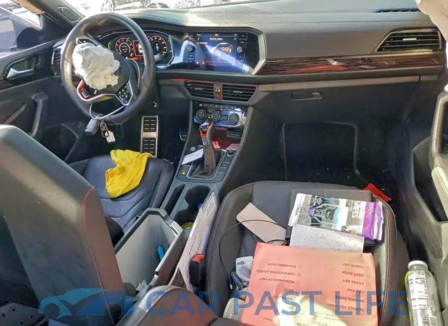 3VW2T7BU9NM001061# 8