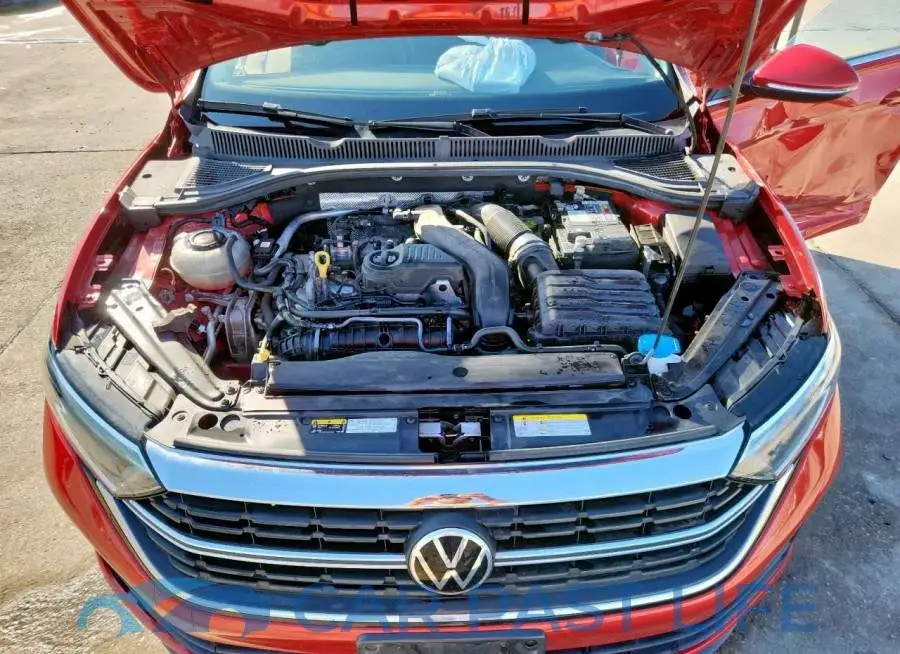 3VWGM7BU3NM032485# 11