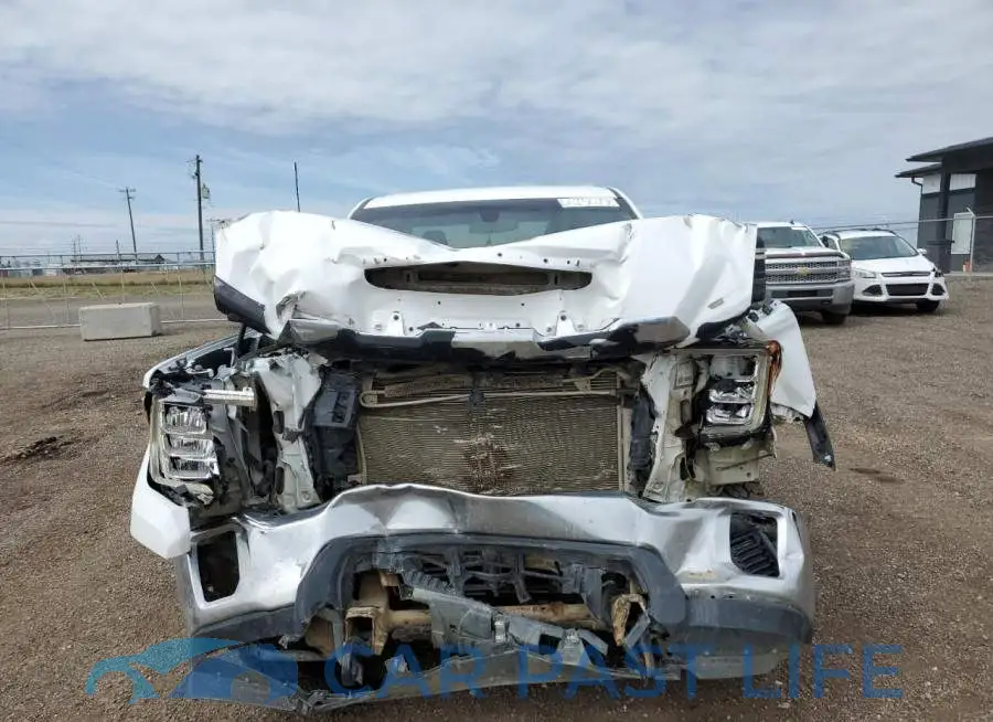 1GT49LE75PF239033# 5