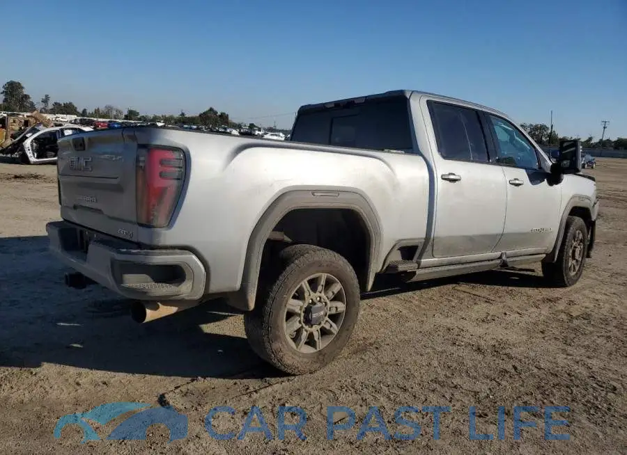 1GT4UPEY1SF232300# 3