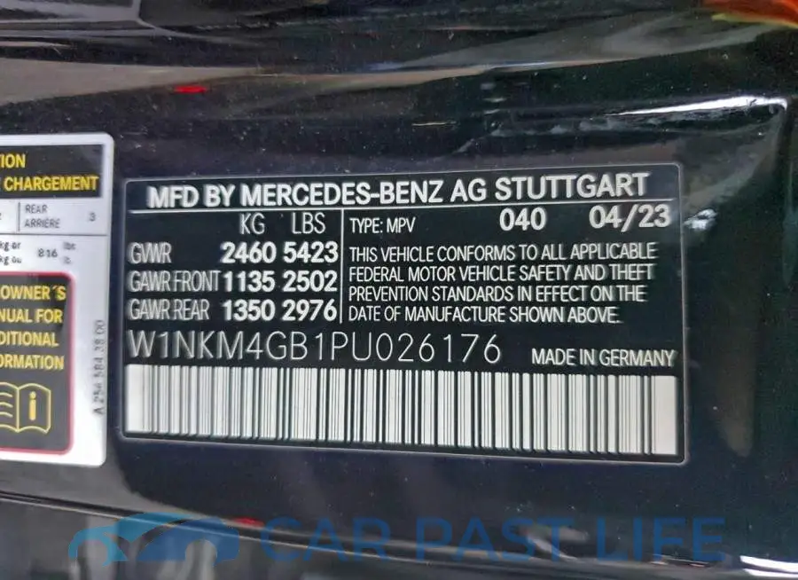 W1NKM4GB1PU026176# 14