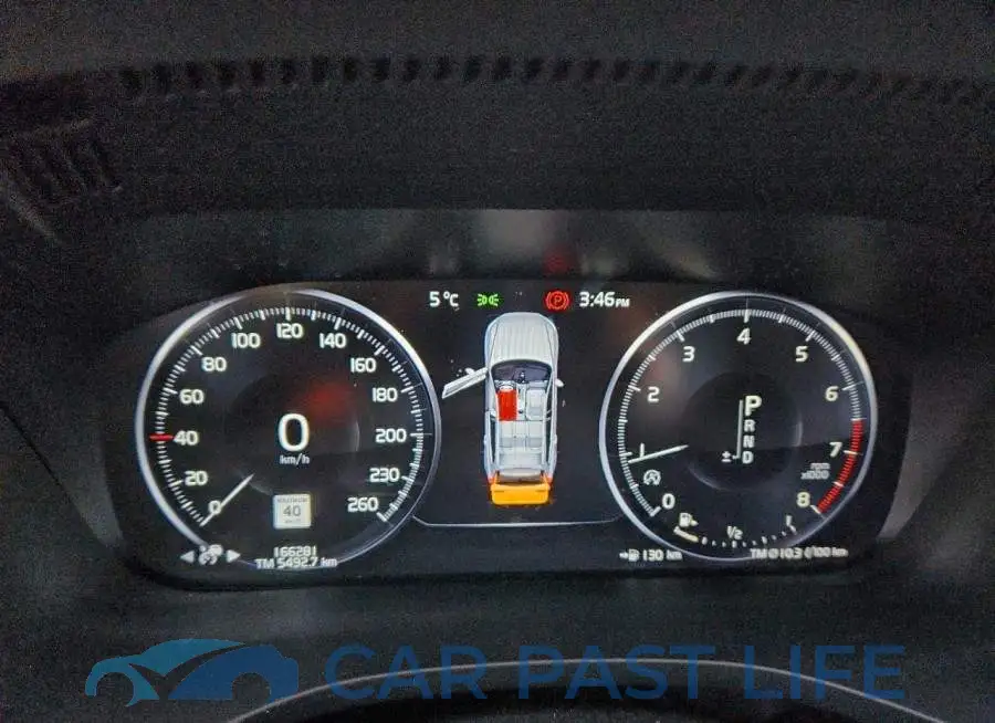 LYVA22RL8MB718427# 9