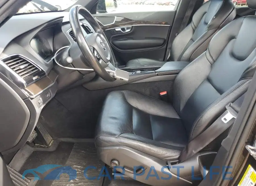 YV4102XK6J1355898# 7
