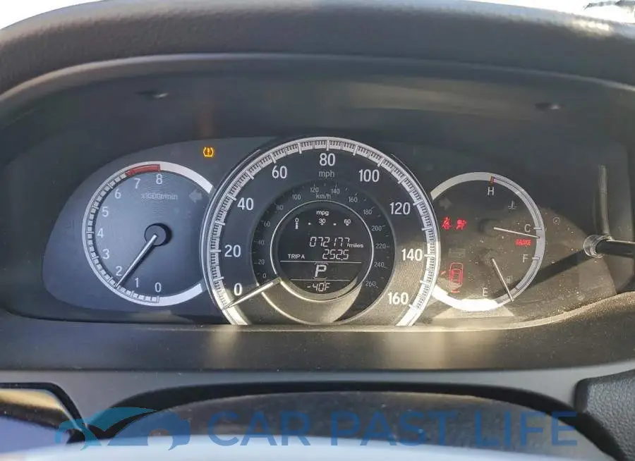 1HGCR2F30HA262298# 9