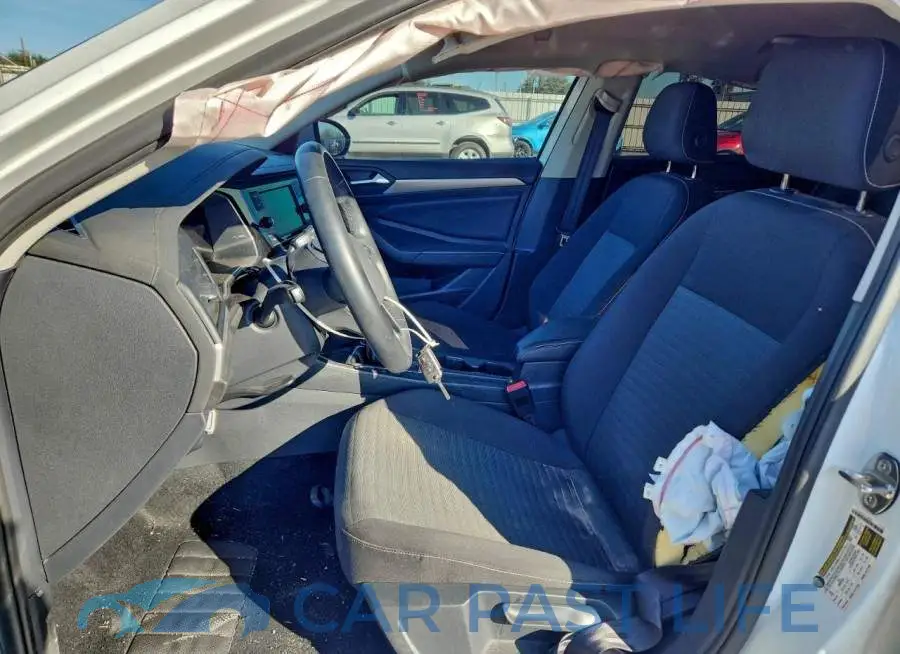 3VW5M7BU5RM043629# 7