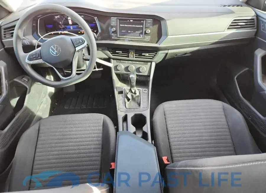 3VW5M7BU8PM026028# 8