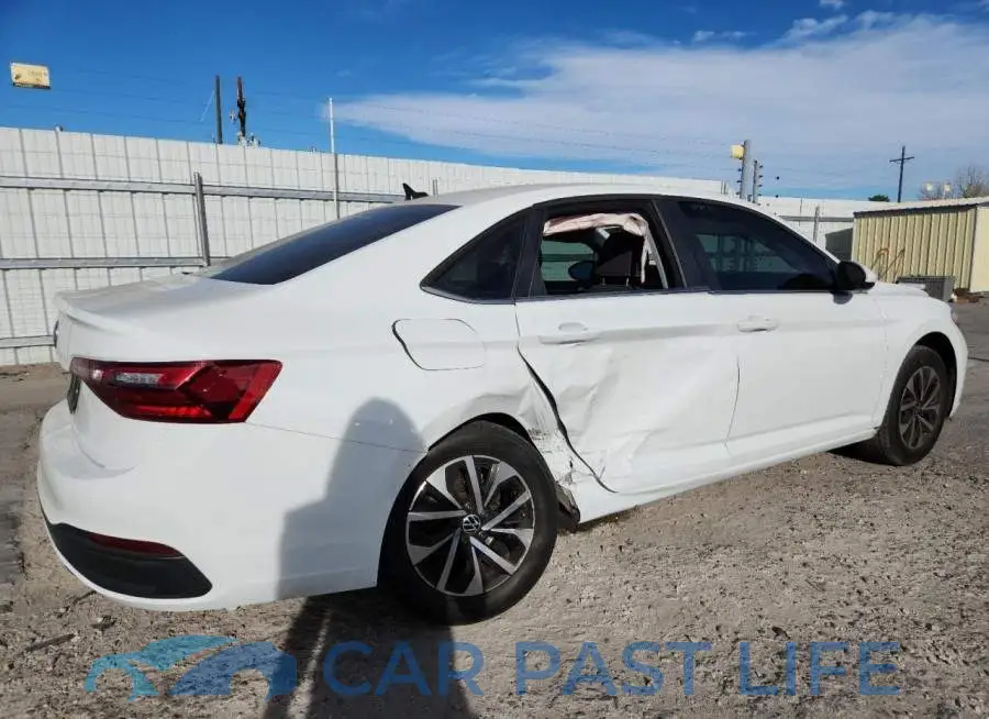 3VW5M7BU8PM026028# 3