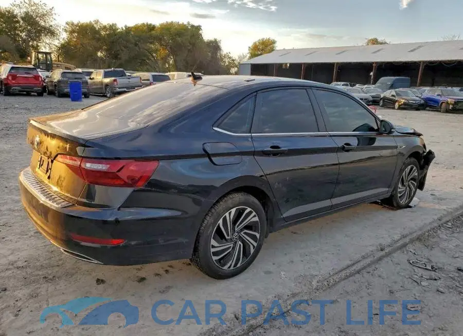 3VWGB7BU9LM052646# 3
