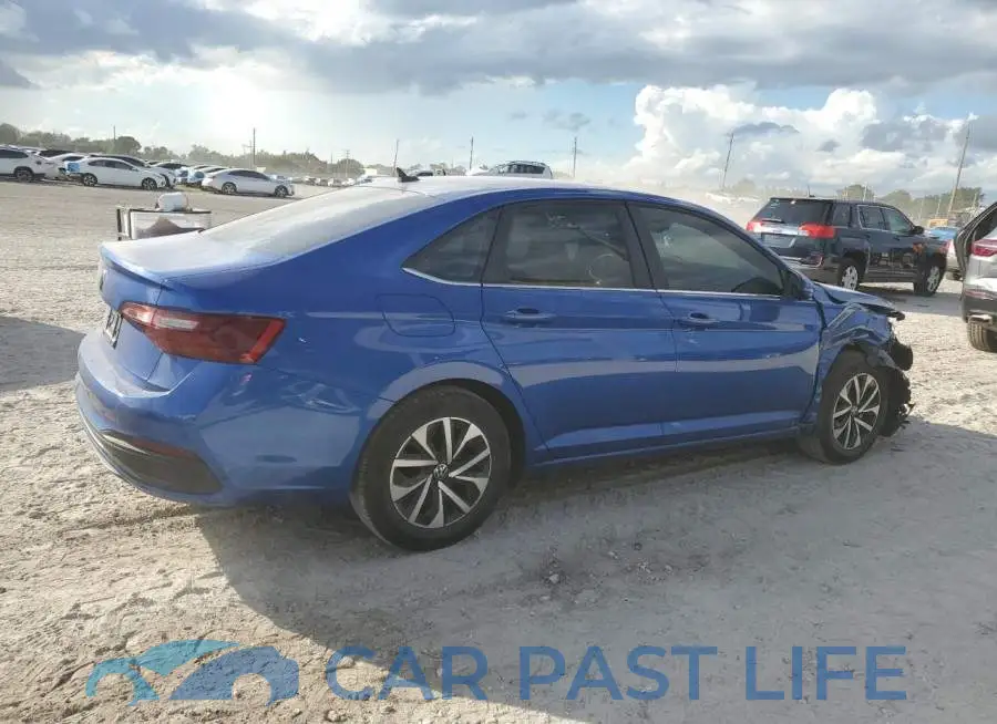 3VW5M7BU2RM086227# 3