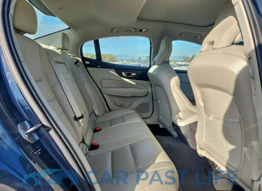 7JR102FZ3MG108911# 10
