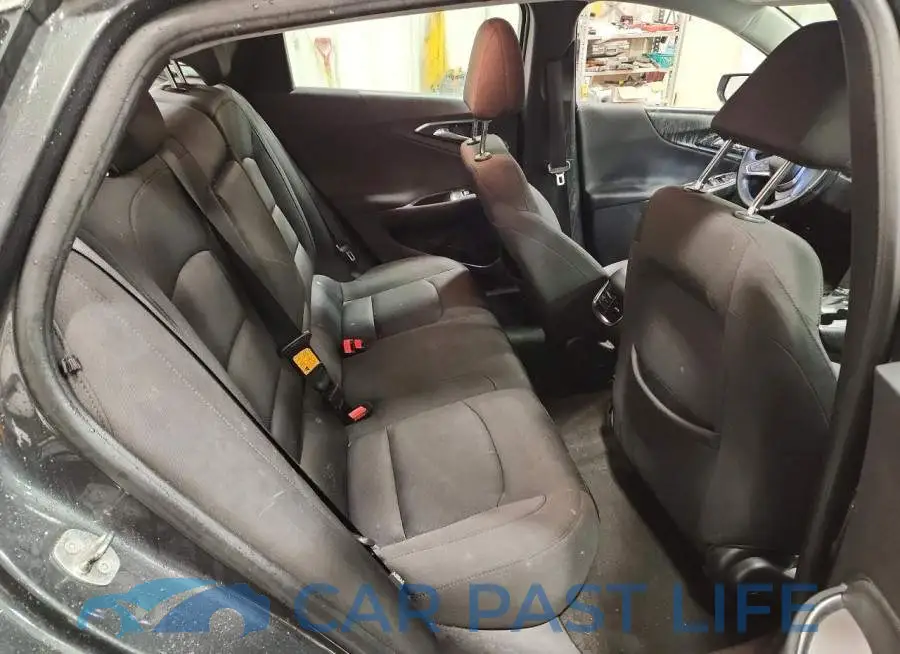 1G1ZD5ST6JF155806# 10