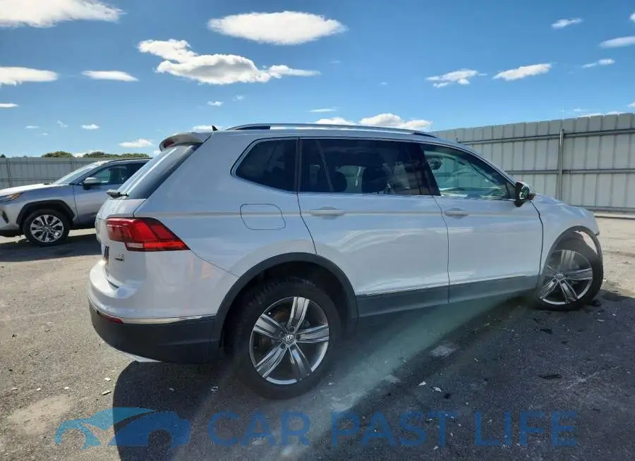 3VV4B7AX1JM110250# 3